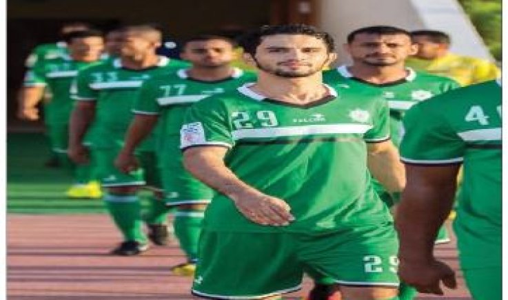 يمتلك خفة ظل على المستطيل الأخضر، وسرعة تبهر الخصم .. الغزال عبدالواسع المطري .. ومسيرة غنية بالتألق والجمال