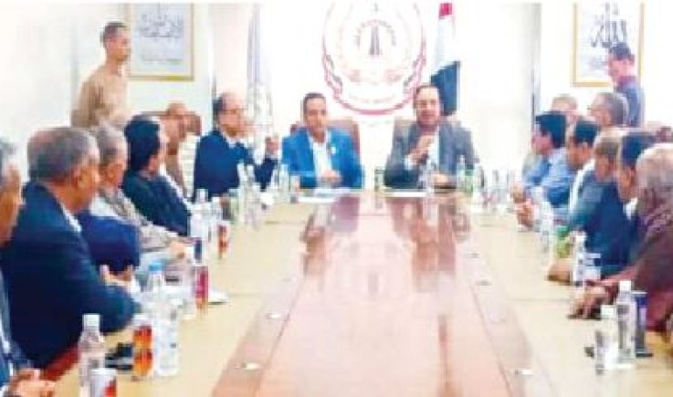 أمين العاصمة يكرم قيادات العمل الضريبي لريع العقارات بمديريات الأمانة