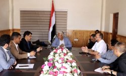 اجتماع برئاسة باجعالة يناقش آلية عمل لجنة دراسة أوضاع فروع الشؤون الإنسانية