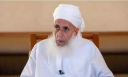 مفتي عمان: نأسف على من لايزالون يتشبثون بالعدو الصهيوني