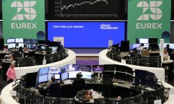 الأسهم الأوروبية تغلق عند أعلى مستوى لها في شهرين