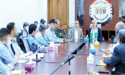 إعفاء مالكي السيارات المتعثرة في حجوزات المرور والجمارك من الرسوم