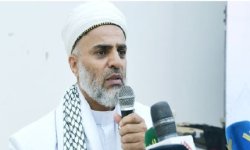 قال: المعركة مع العدو معركة وعي ودماء الشهداء من رجال الإعلام لن تذهب سدى..