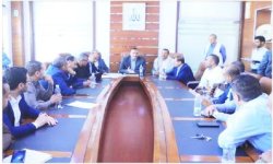 اجتماع بصنعاء يناقش أوضاع قطاع المولات والمراكز التجارية