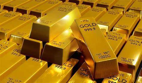 اسعار الذهب ترتفع قرب مستوى قياسي جديد