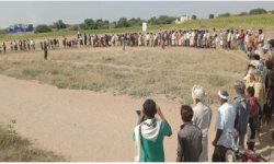 وقفة لقبائل يفاعة بالحديدة وفاء للشهداء وتأكيدا على استمرار النفير في مواجهة الأعداء