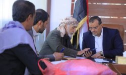 القائم بأعمال وزير الاقتصاد يلتقي التجار والقطاع الخاص خلال اليوم المفتوح