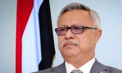 الدكتور بن حبتور يعزّي في وفاة الدكتور أحمد بامشموس
