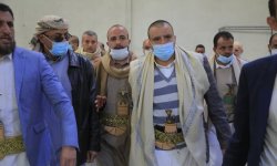 القائم بأعمال وزير الاقتصاد يزور عددا من المصانع العاملة والمتعثرة