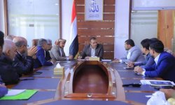 مناقشة خطط توطين الصناعات الدوائية  