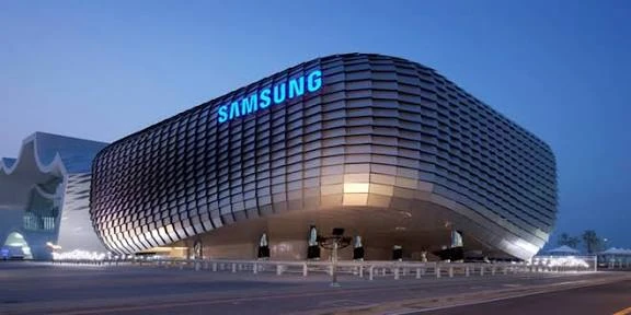 "سامسونغ" تحقق أرباح قياسية بلغت 13.8 مليار دولار في الربع الرابع من 2025