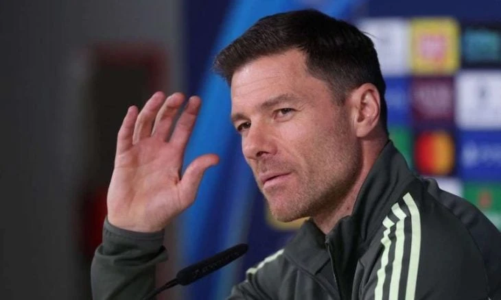 ريال مدريد يعلن رحيل تشابي ألونسو ويعين وألفارو أربيلوا بديلاً