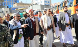 العلامة مفتاح يطلع على برنامج التحديث والتطوير لآليات المؤسسة العامة للطرق