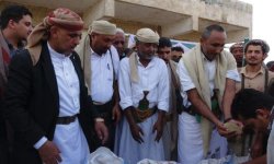 اختتام مشروع توزيع الزكاة العينية لـ23 ألف أسرة بمحافظة الحديدة