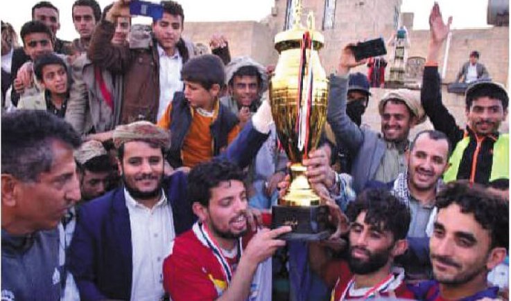 شباب بير عايض يحرز لقب البطولة الرمضانية بعمران