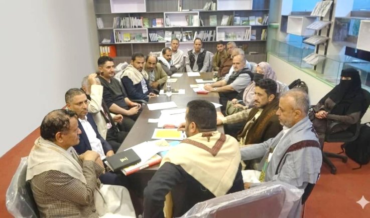 مناقشة الترتيبات النهائية لانعقاد المؤتمر العلمي للعسل الدوائي في اليمن
