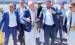 نائب وزير الشباب ومحافظ إب يطلعان على سير أعمال إعادة تأهيل المنشآت الرياضية بالمحافظة