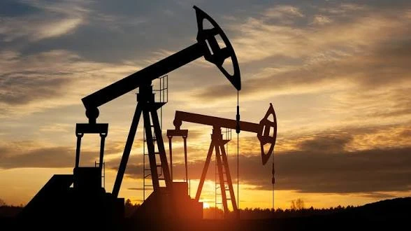 أسعار النفط ترتفع مع تصاعد العدوان الأميركي على إيران ومخاوف بشأن الإمدادات
