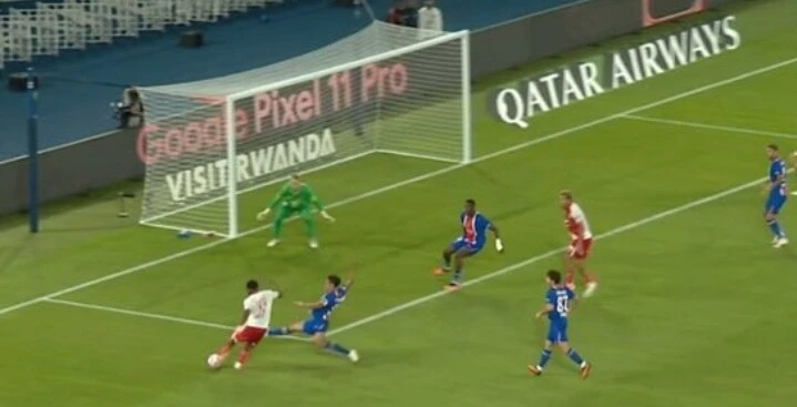 موناكو يقلب تأخره ويهزم سان جيرمان وليون يتجاوز أوكسير في الدوري الفرنسي
