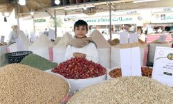 خلال مهرجان البلدة الطيبة للمنتجات المحلية.. حظور لافت وجودة منافسة لمجموعة واسعة من صناعات الأسر المنتجة