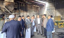 البشيري يطلع على أضرار استهداف العدو السعودي مصنع الإسفنج بشملان
